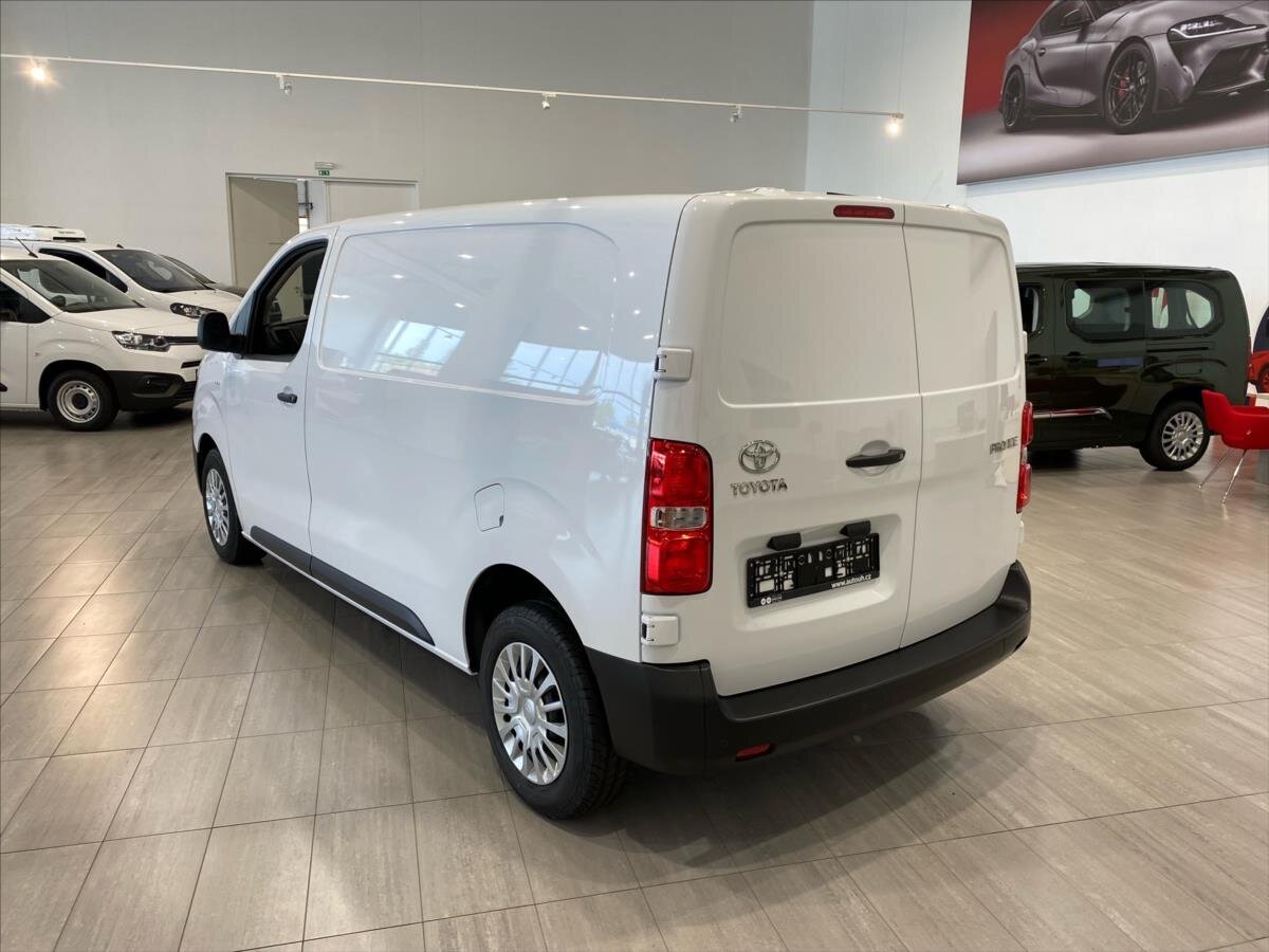 Toyota ProAce Skříň 2,0 l 106 kw