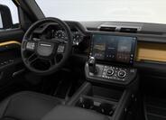 Land Rover Defender 6