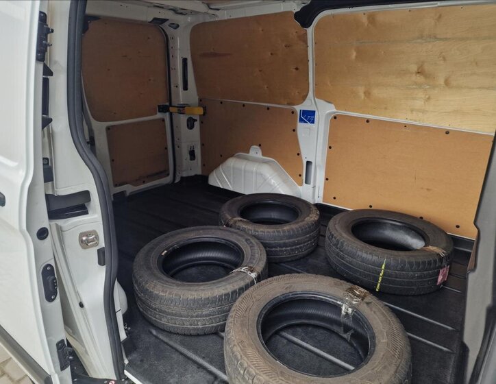 Ford Transit Custom Skříň 2,0 l 77 kw