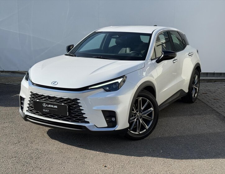 Lexus LBX SUV 1,5 l 67 kw