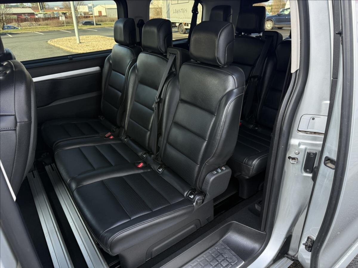 Citroën SpaceTourer MPV 2,0 l 130 kw