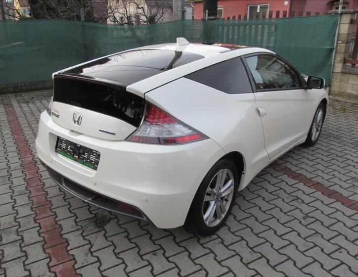 Honda CR-Z 4
