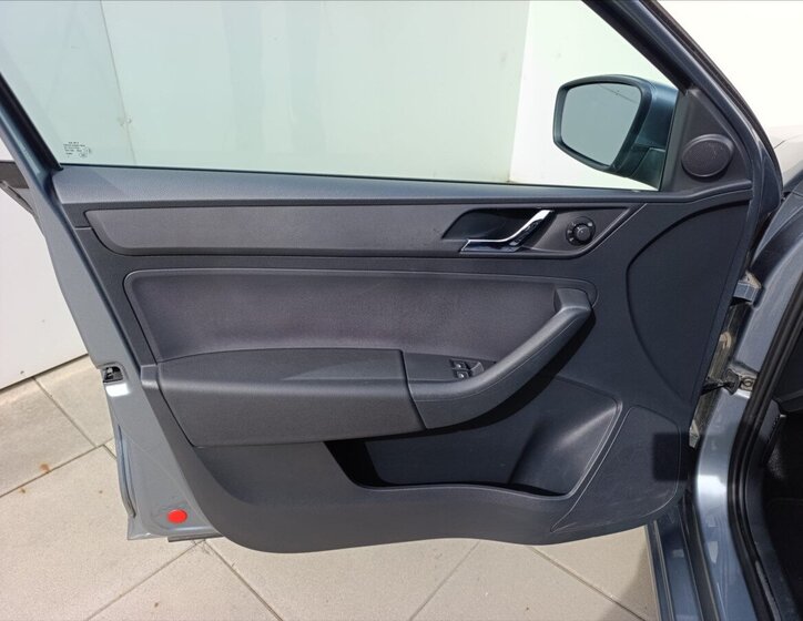 Škoda Rapid Hatchback 1,2 l 63 kw