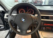 BMW Řada 3 Sedan / Limuzína 2,0 l 105 kw