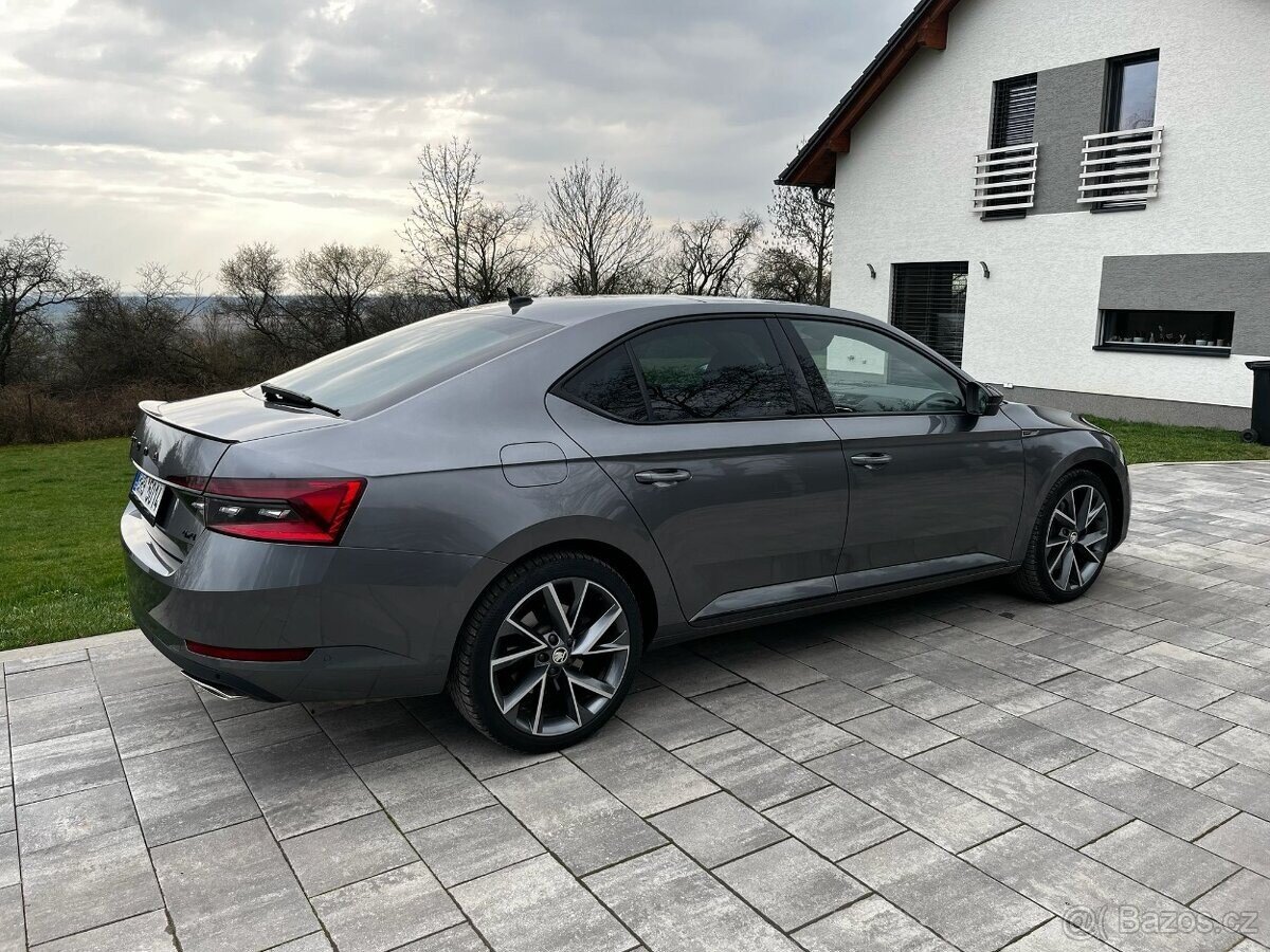 Škoda Superb Sedan / Limuzína 2,0 l 206 kw