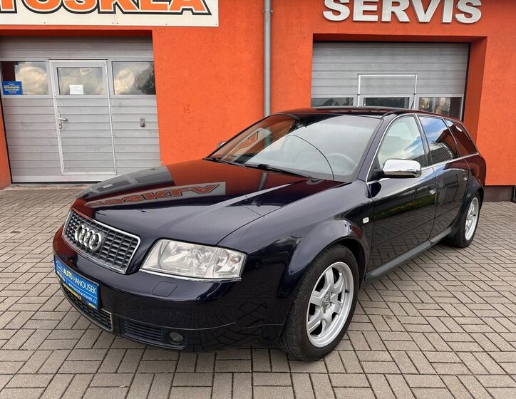 Audi S6 Kombi 4,2 l 220 kw