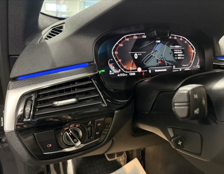 BMW Řada 5 Kombi 3,0 l 210 kw