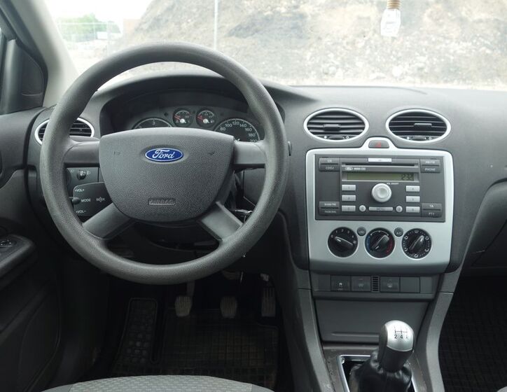 Ford Focus 9