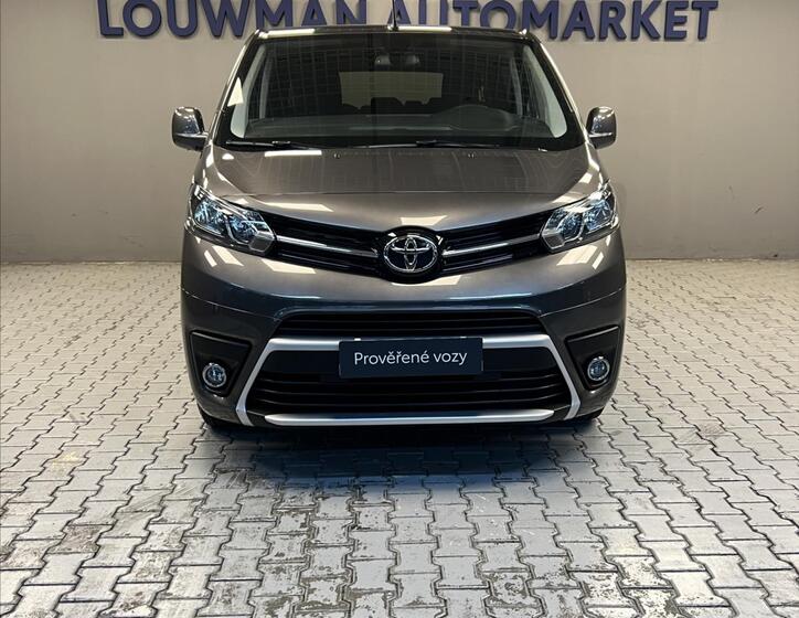 Toyota ProAce Verso 4