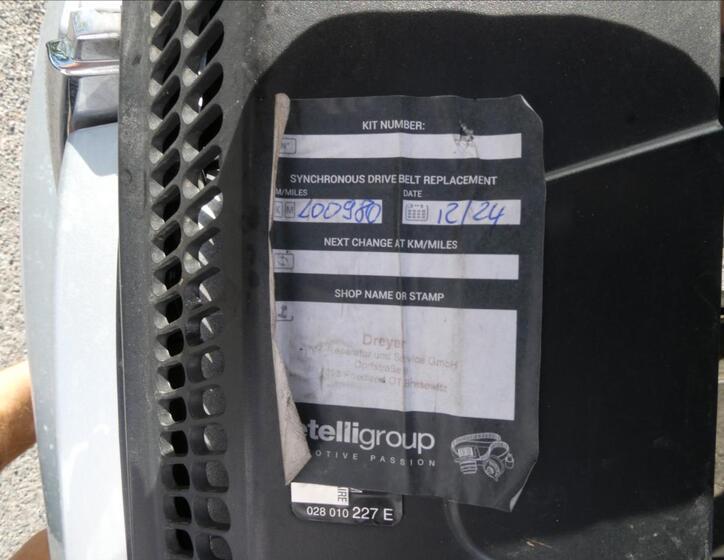 Volkswagen Caravelle 41