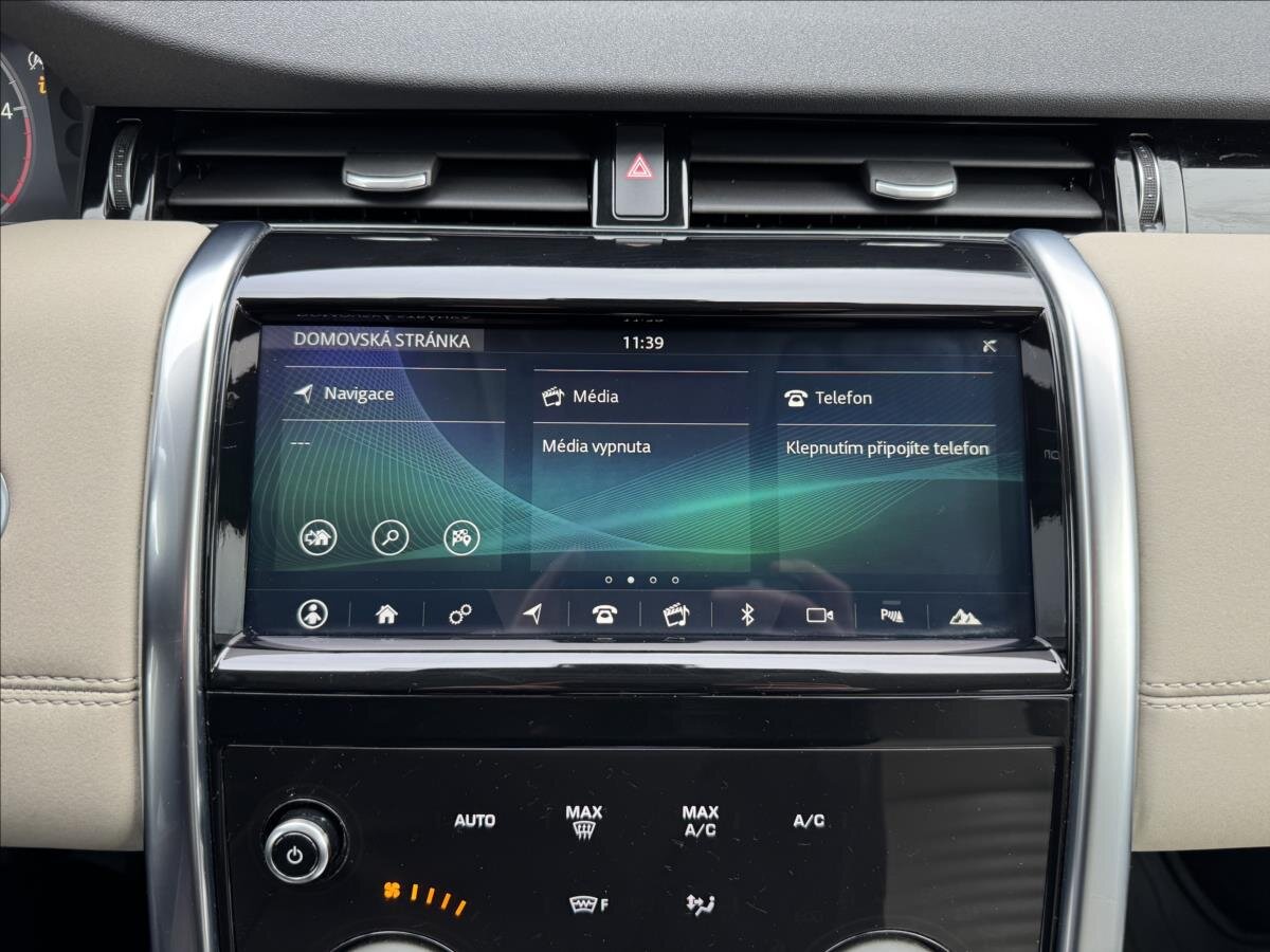 Land Rover Discovery Sport SUV 2,0 l 110 kw