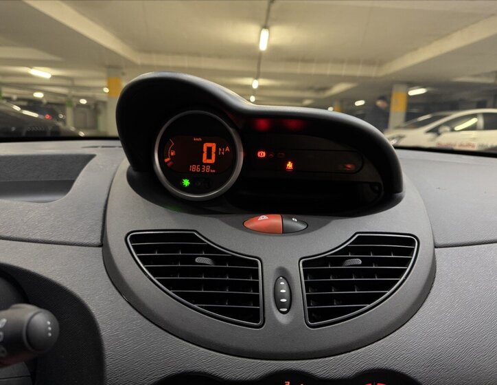 Renault Twingo Hatchback 1,1 l 55 kw