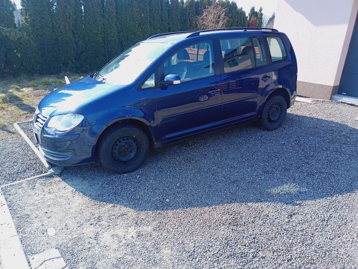 Volkswagen Touran VAN / Minibus 0,0 77 kw