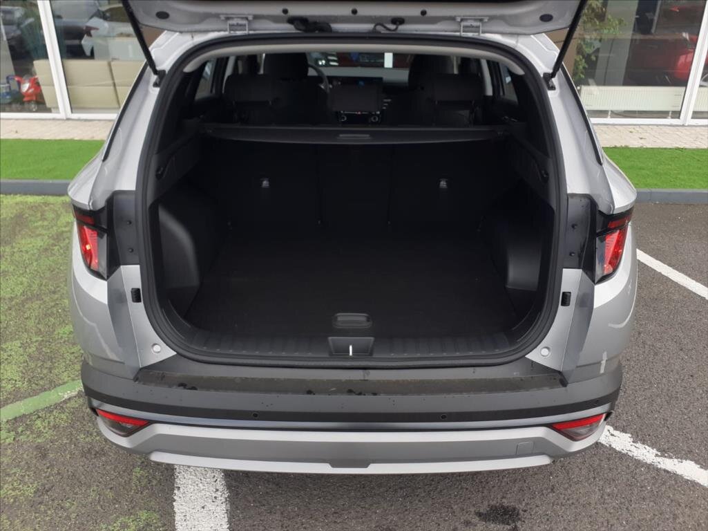 Hyundai Tucson SUV 1,6 l 110 kw