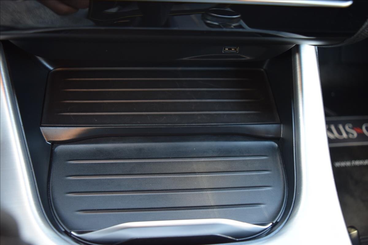 BMW X4 Sedan 2,0 l 140 kw