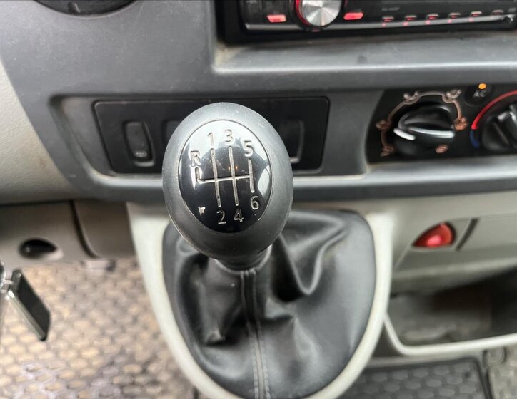 Renault Master Skříň 2,5 l 74 kw