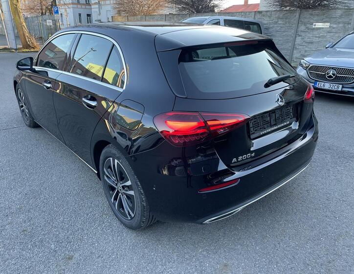 Mercedes-Benz Třídy A Hatchback 2,0 l 110 kw