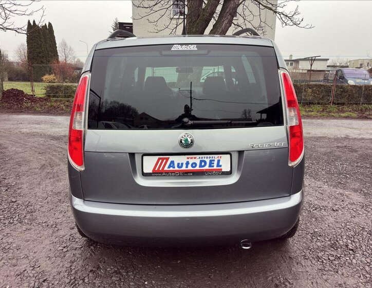 Škoda Roomster MPV 1,2 l 63 kw
