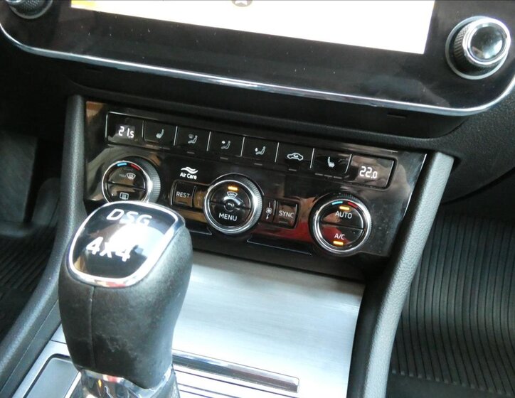 Škoda Superb Liftback 2,0 l 147 kw