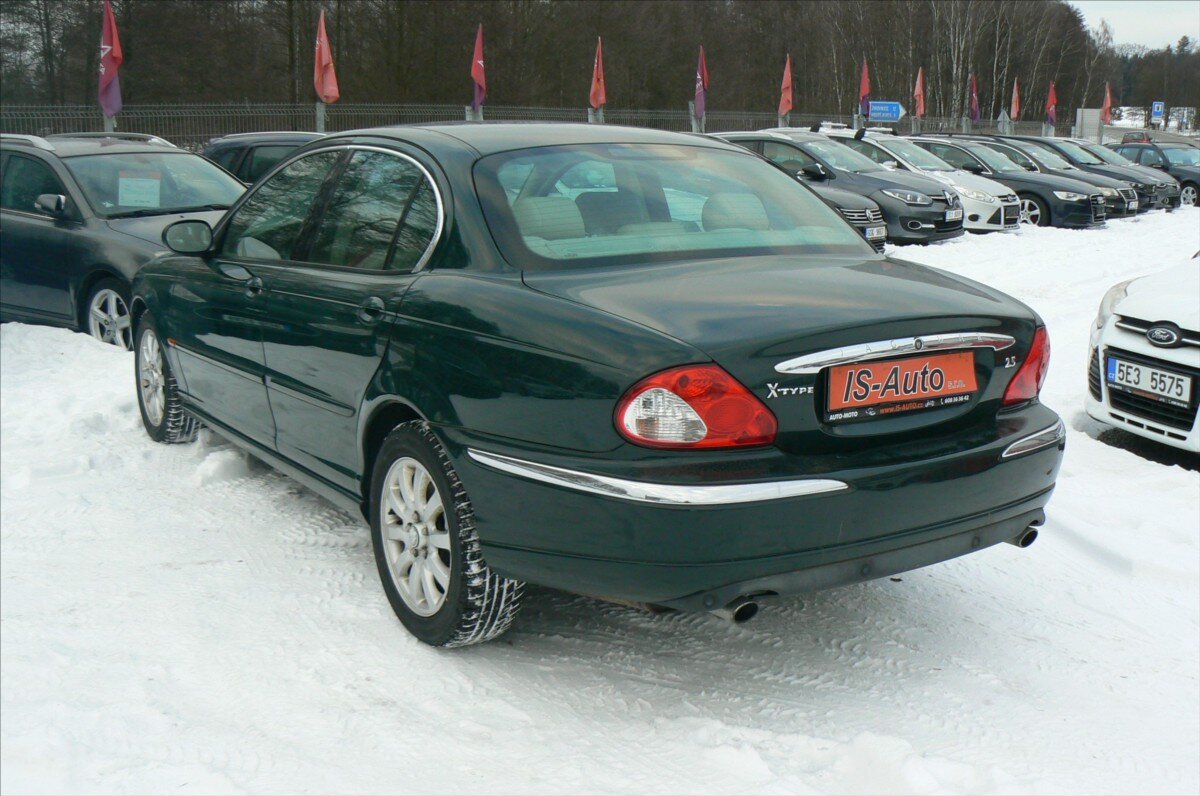 Jaguar X-Type