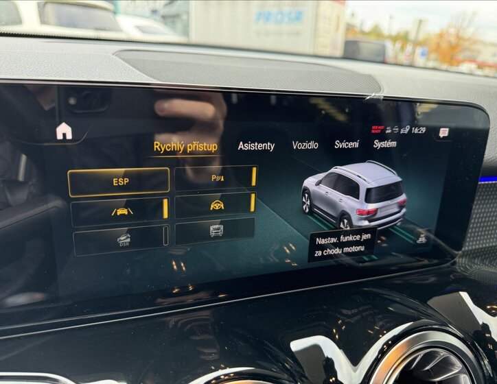 Mercedes-Benz GLB SUV 1,3 l 120 kw