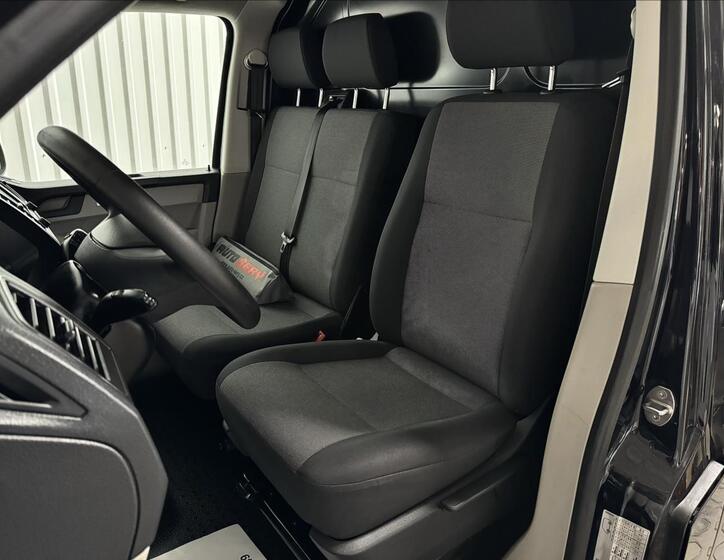 Volkswagen Transporter 28