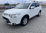 Mitsubishi Outlander SUV / Terénní 2,3 l 110 kw