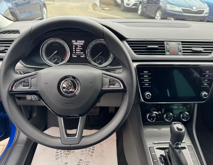 Škoda Superb Liftback 2,0 l 110 kw