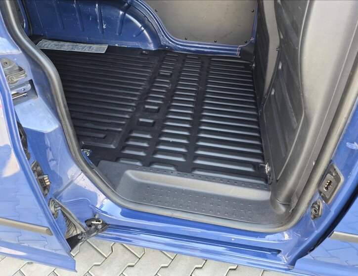 Volkswagen Caddy Ostatní 2,0 l 75 kw