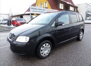 Volkswagen Touran Kombi 2,0 l 100 kw