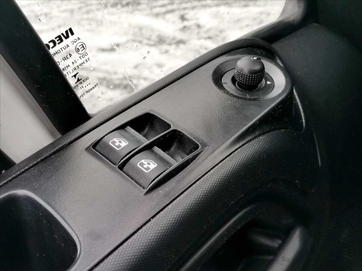 Iveco Daily Sklápěč 2,3 l 100 kw