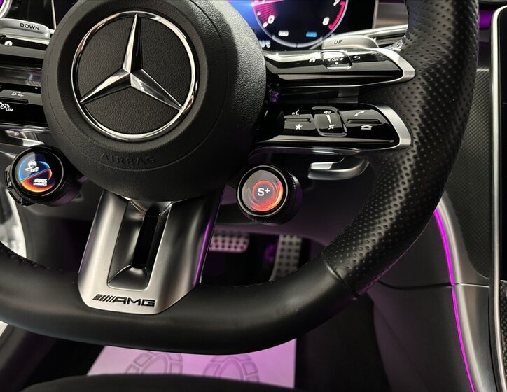 Mercedes-Benz Třídy C 9