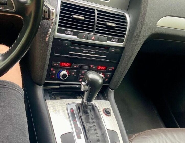 Audi Q7 SUV 0,0 0
