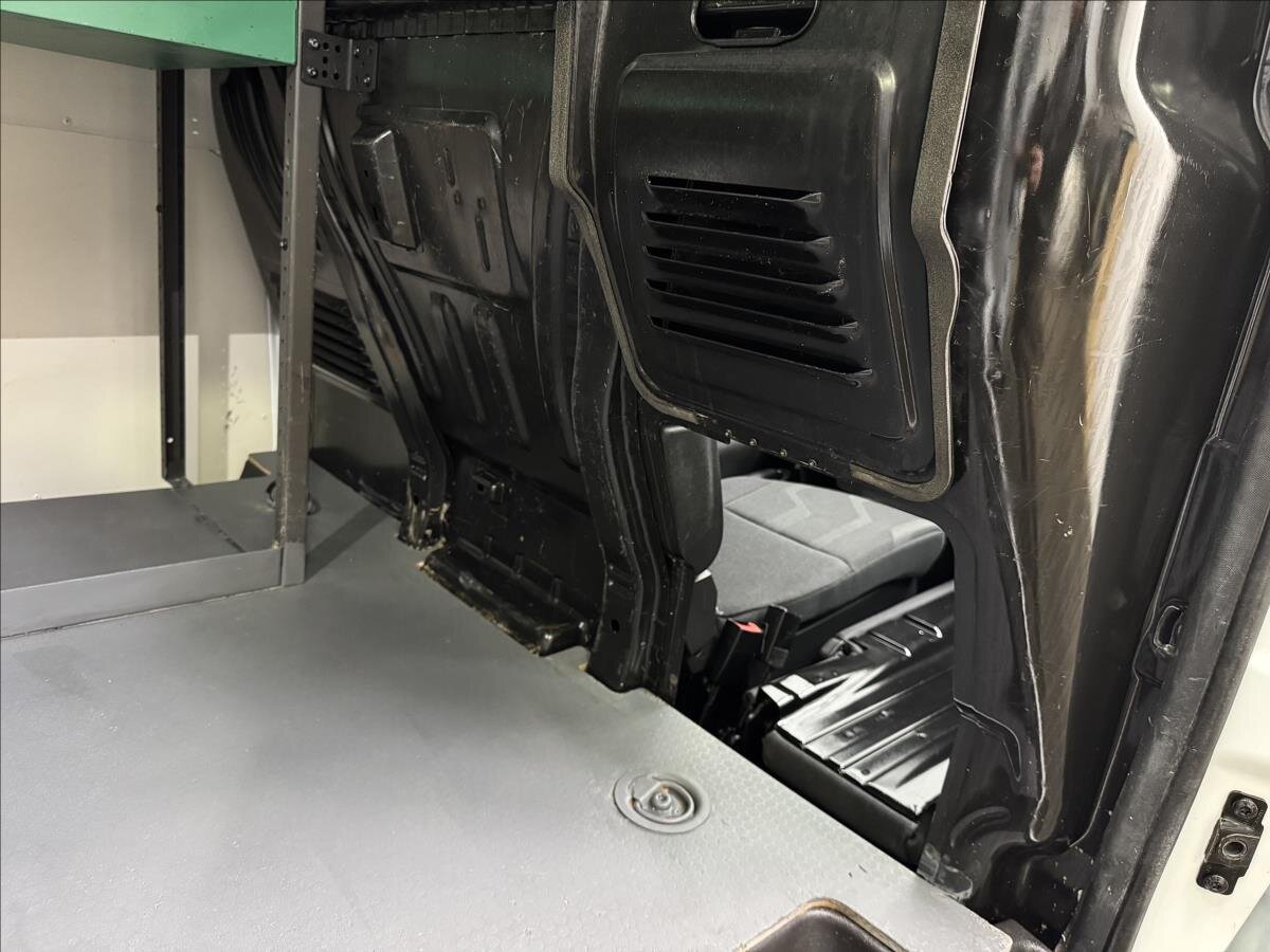 Ford Transit Connect Ostatní 1,5 l 74 kw