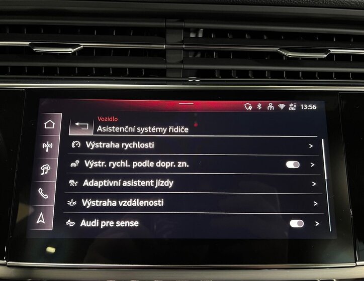 Audi Q8 SUV / Terénní 3,0 l 210 kw