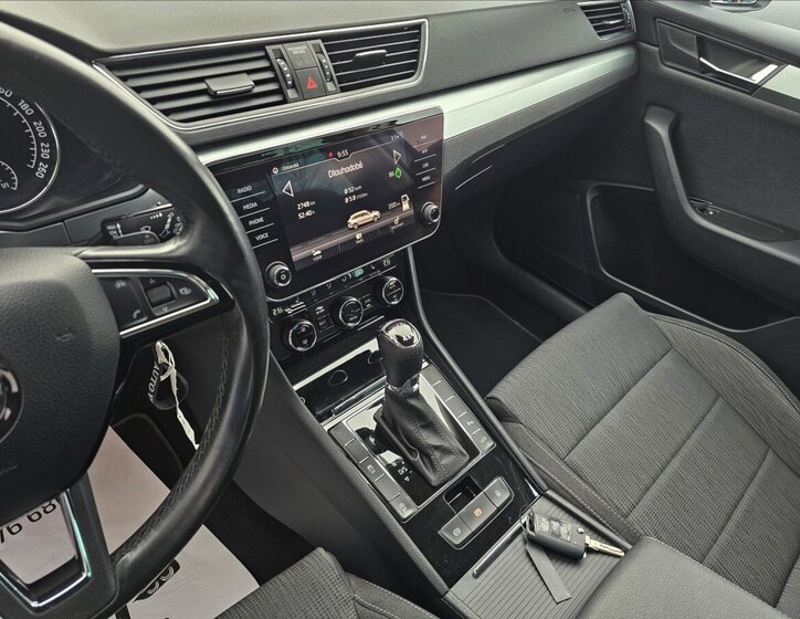 Škoda Superb Kombi 2,0 l 140 kw