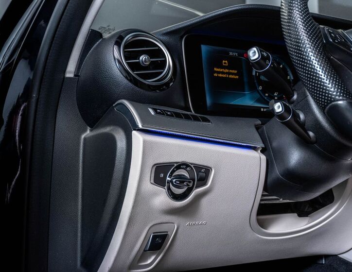 Mercedes-Benz Třídy E 16