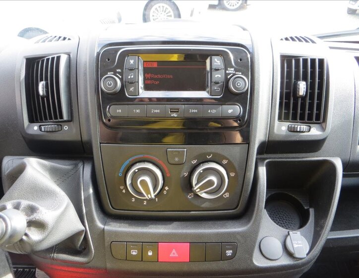 Opel Movano Ostatní 2,2 l 103 kw