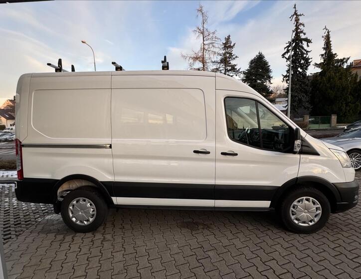 Ford Transit 7
