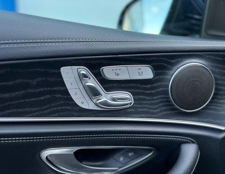 Mercedes-Benz Třídy E Sedan / Limuzína 2,0 l 143 kw