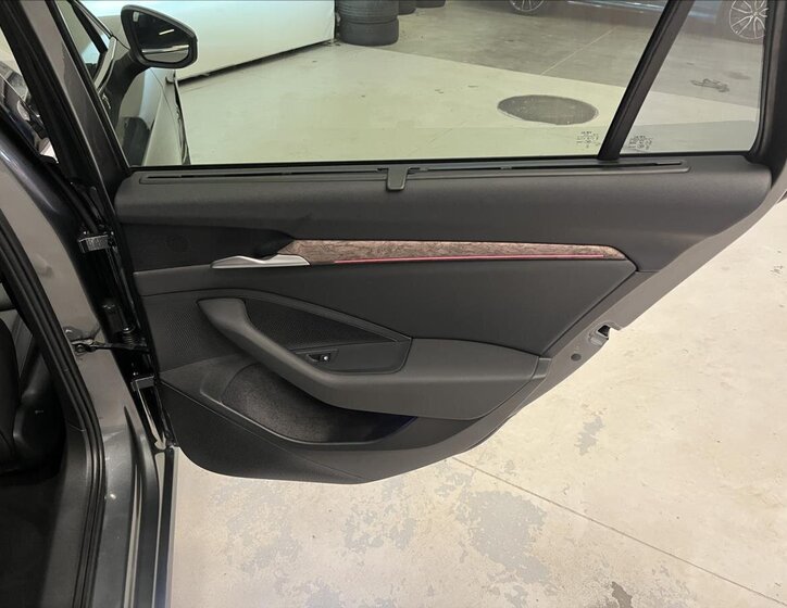 Škoda Superb Kombi 2,0 l 110 kw