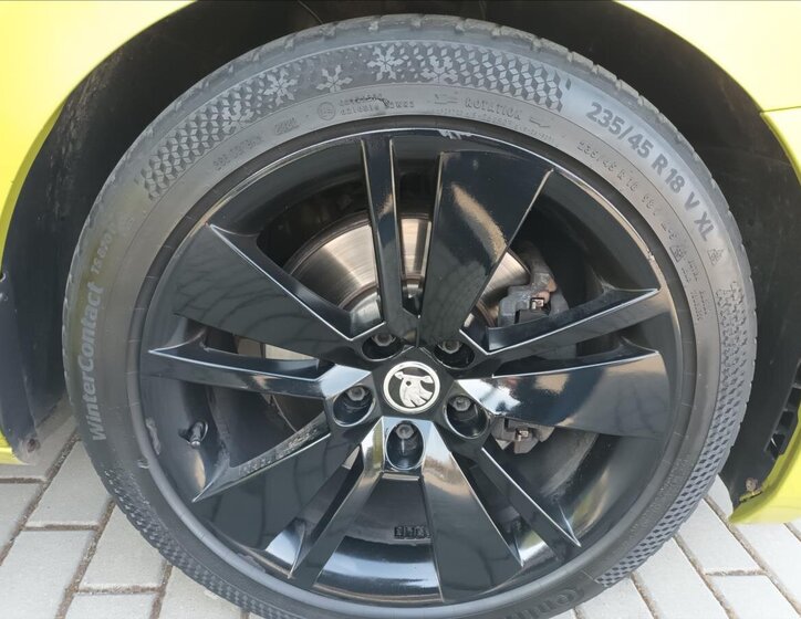 Škoda Superb Kombi 2,0 l 140 kw