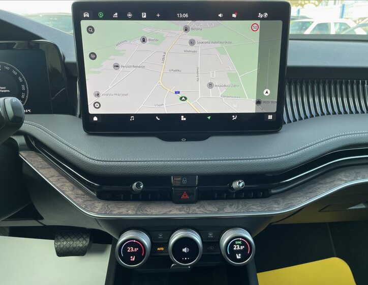 Škoda Superb Kombi 2,0 l 110 kw