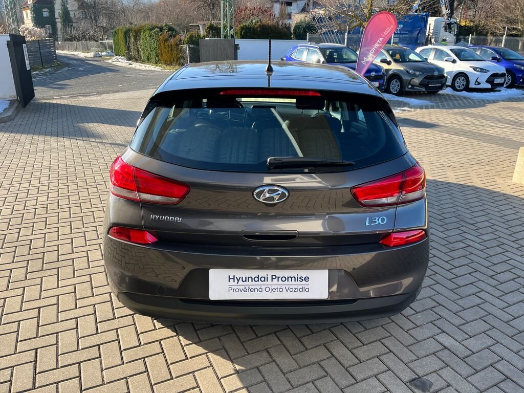 Hyundai i30 Hatchback 998,0 88 kw