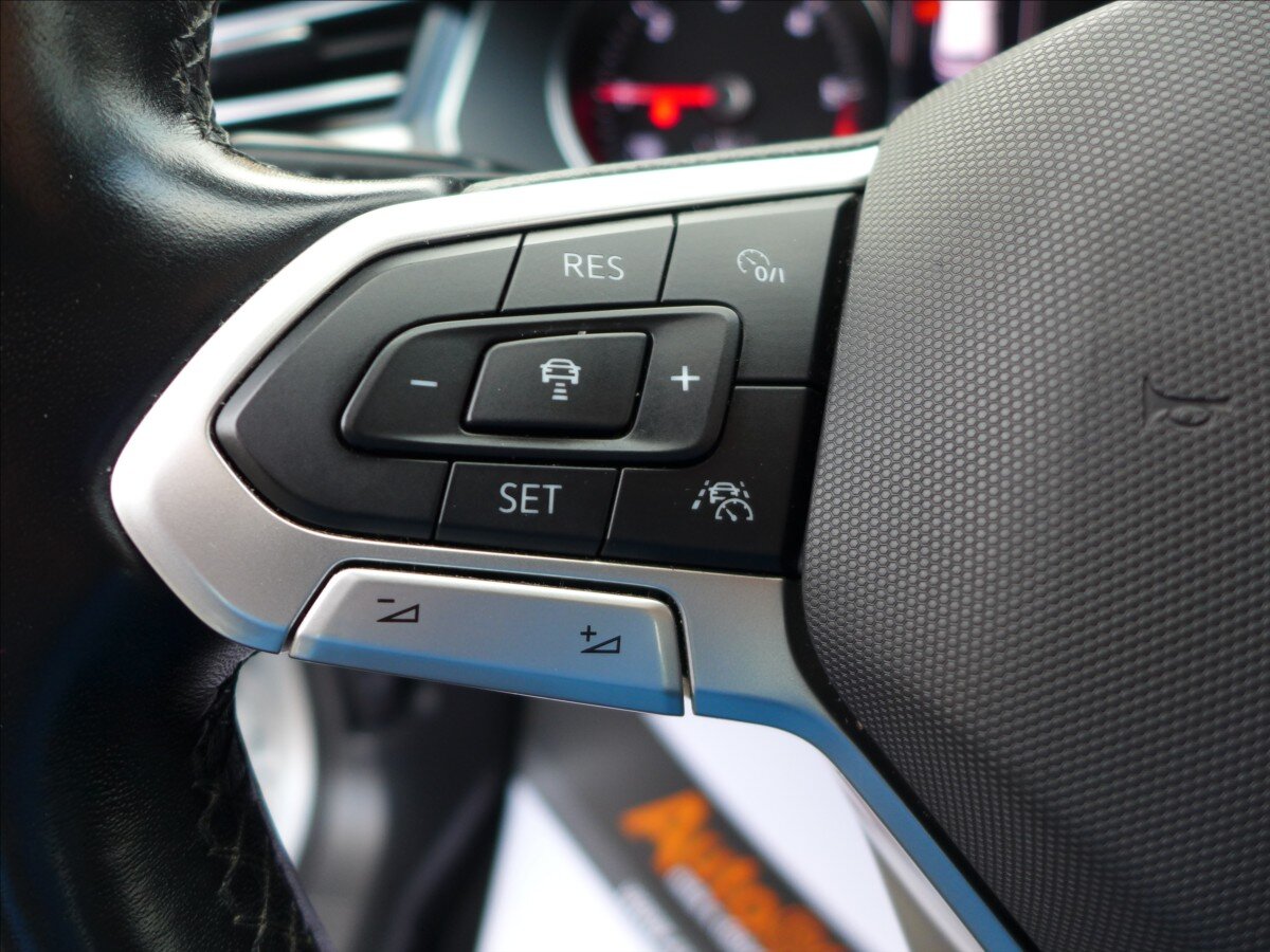 Volkswagen Passat Kombi 2,0 l 110 kw