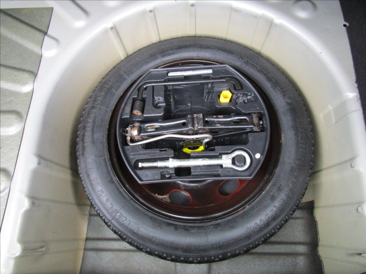 Peugeot 308 Hatchback 1,6 l 66 kw