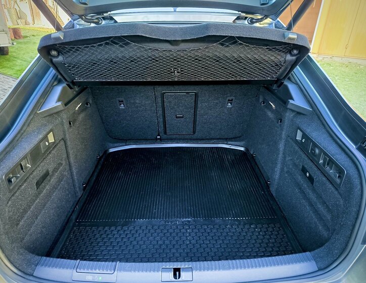 Škoda Superb Sedan 2,0 l 140 kw