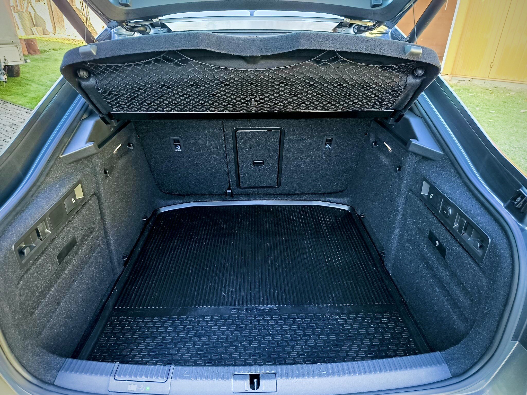 Škoda Superb Sedan 2,0 l 140 kw