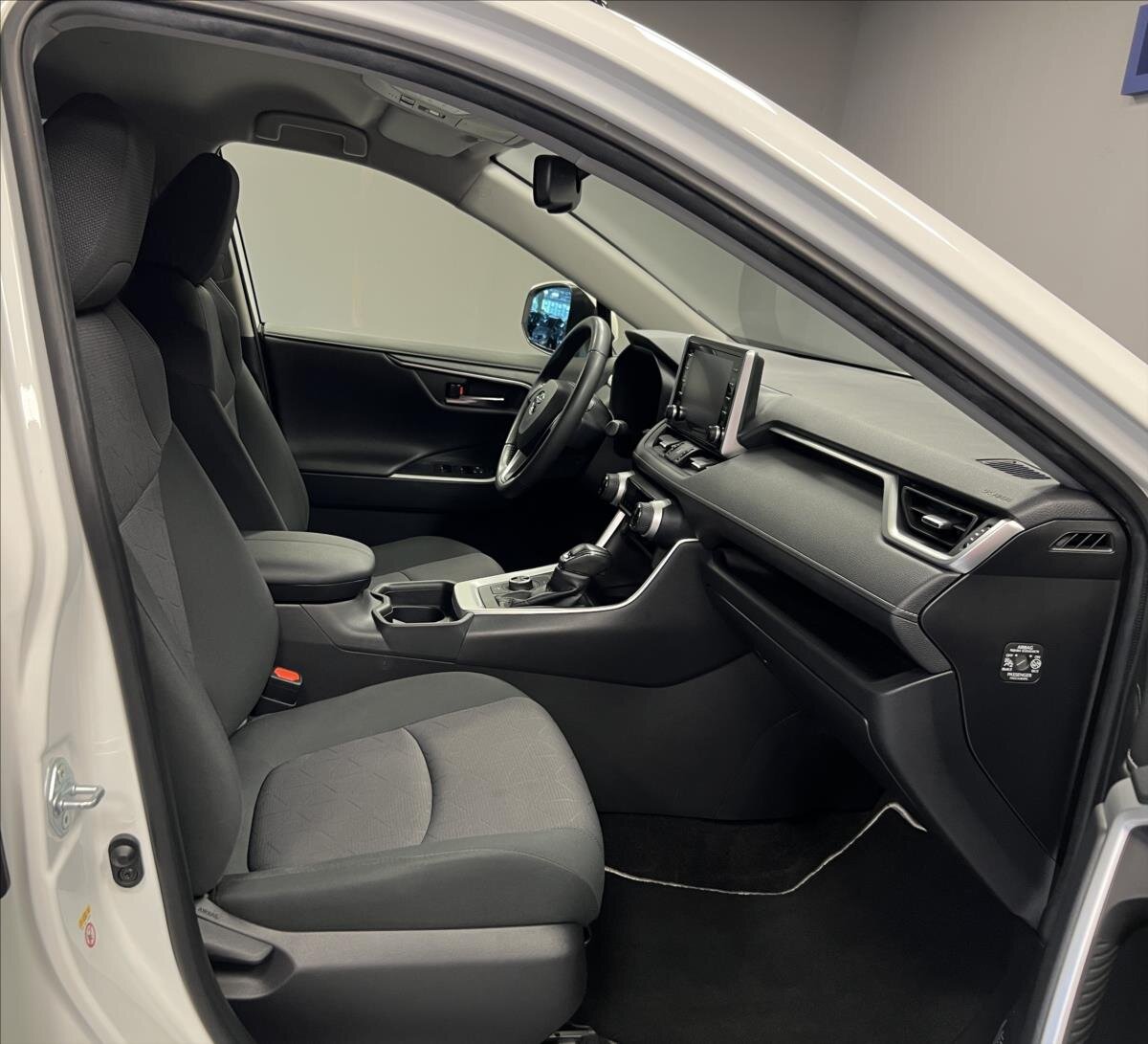Toyota RAV4 SUV 2,5 l 131 kw