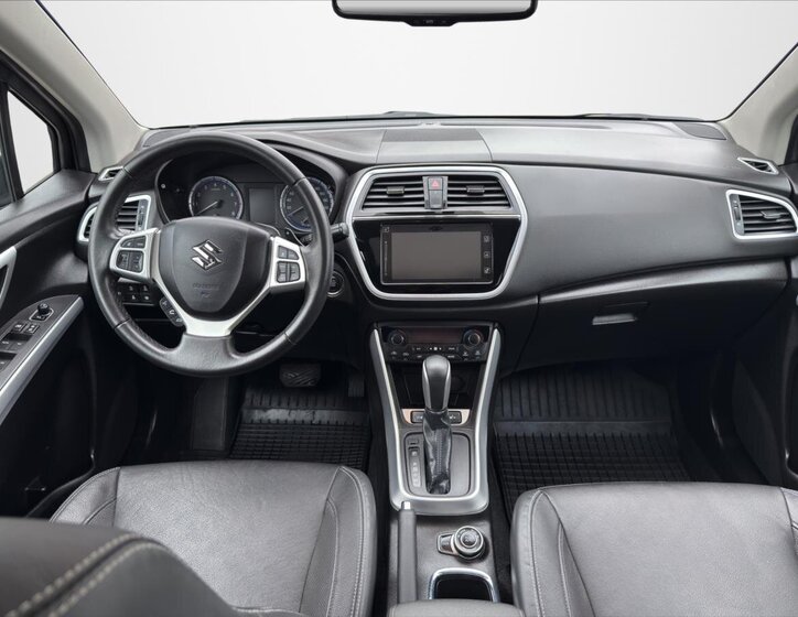 Suzuki SX4 S-Cross SUV / Terénní 1,4 l 103 kw